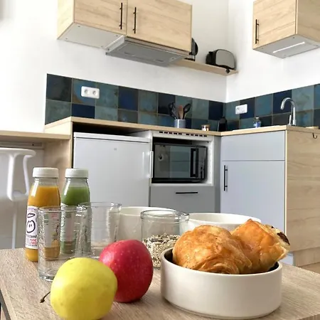 Apartament Le Refuge / Pied-a-terre Pragmatique Dijon