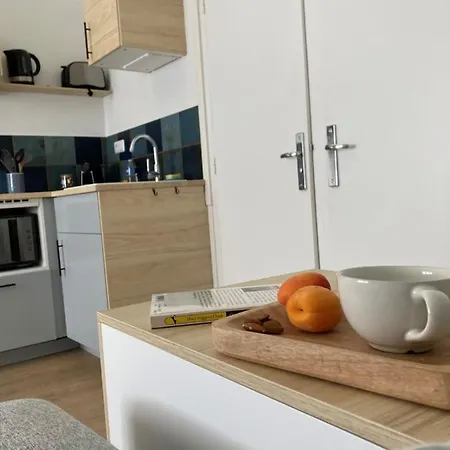 Le Refuge / Pied-a-terre Pragmatique