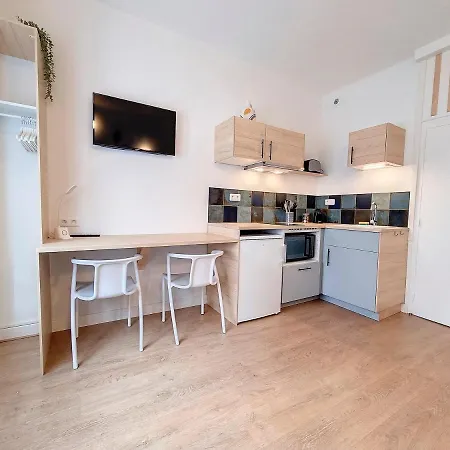 Le Refuge / Pied-a-terre Pragmatique Apartament Dijon