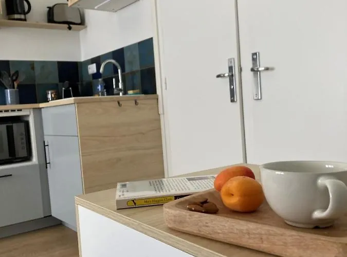 Le Refuge / Pied-à-terre Pragmatique